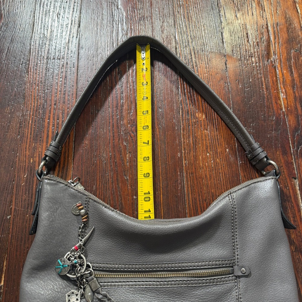 The Sak Hobo Shoulder Bag Purse Grey Leather Front Zip Charm Accent - EUC - Picture 10 of 10